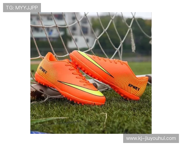 儿童足球鞋训练收纳包专用设计舒适便捷防水耐用适合各类运动鞋收纳